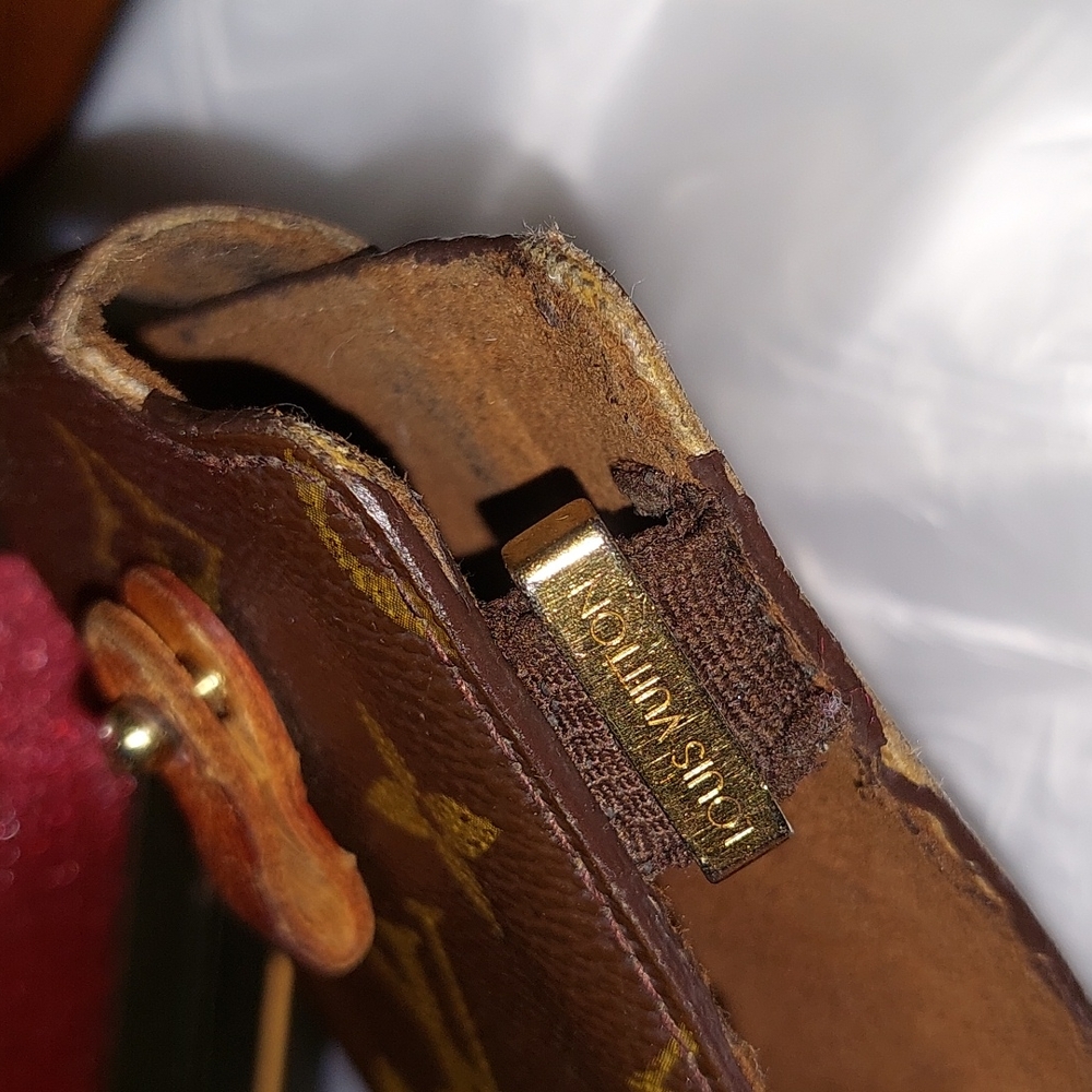 Louis Vuitton Case